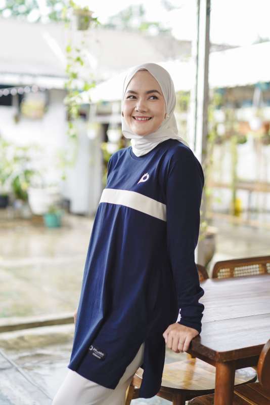 Kaos Tunik Dewasa Premium 100% Cotton Combed 20s Muslim Hijab Navy Cream Peweka